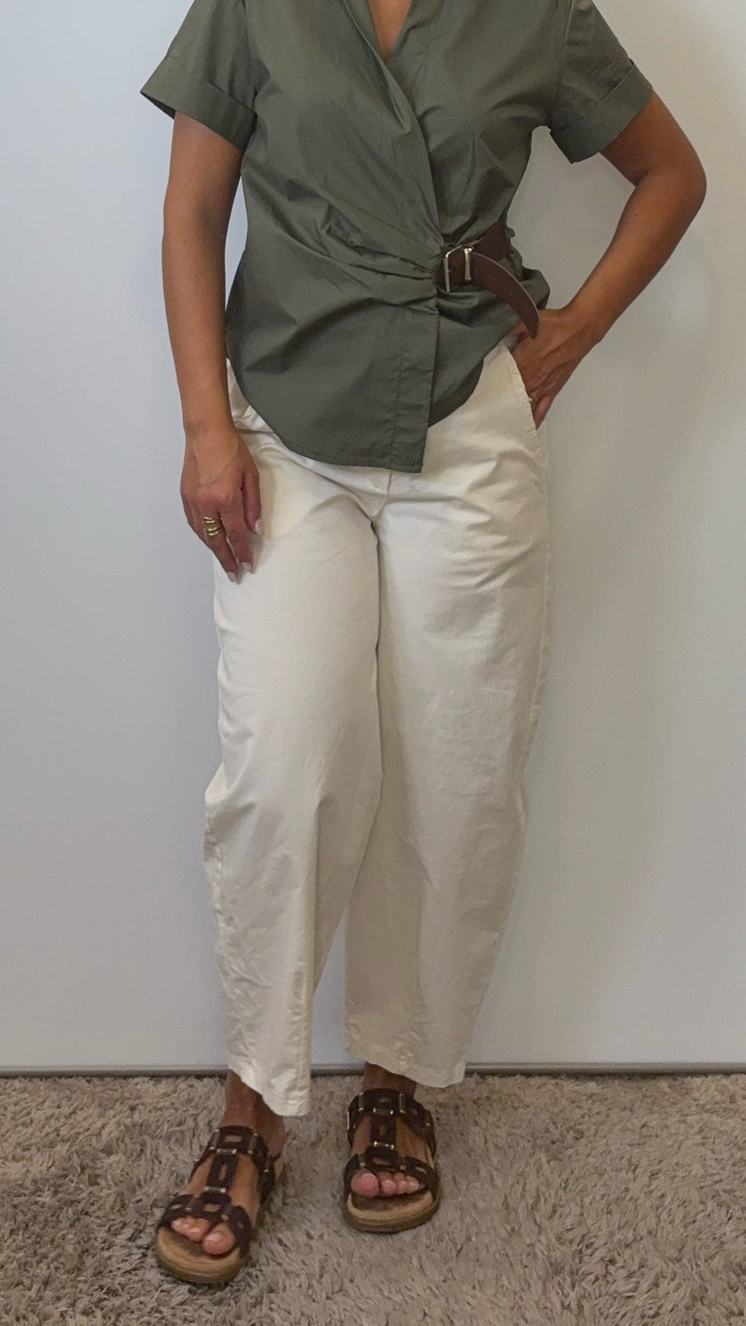 Pantalone High Rise