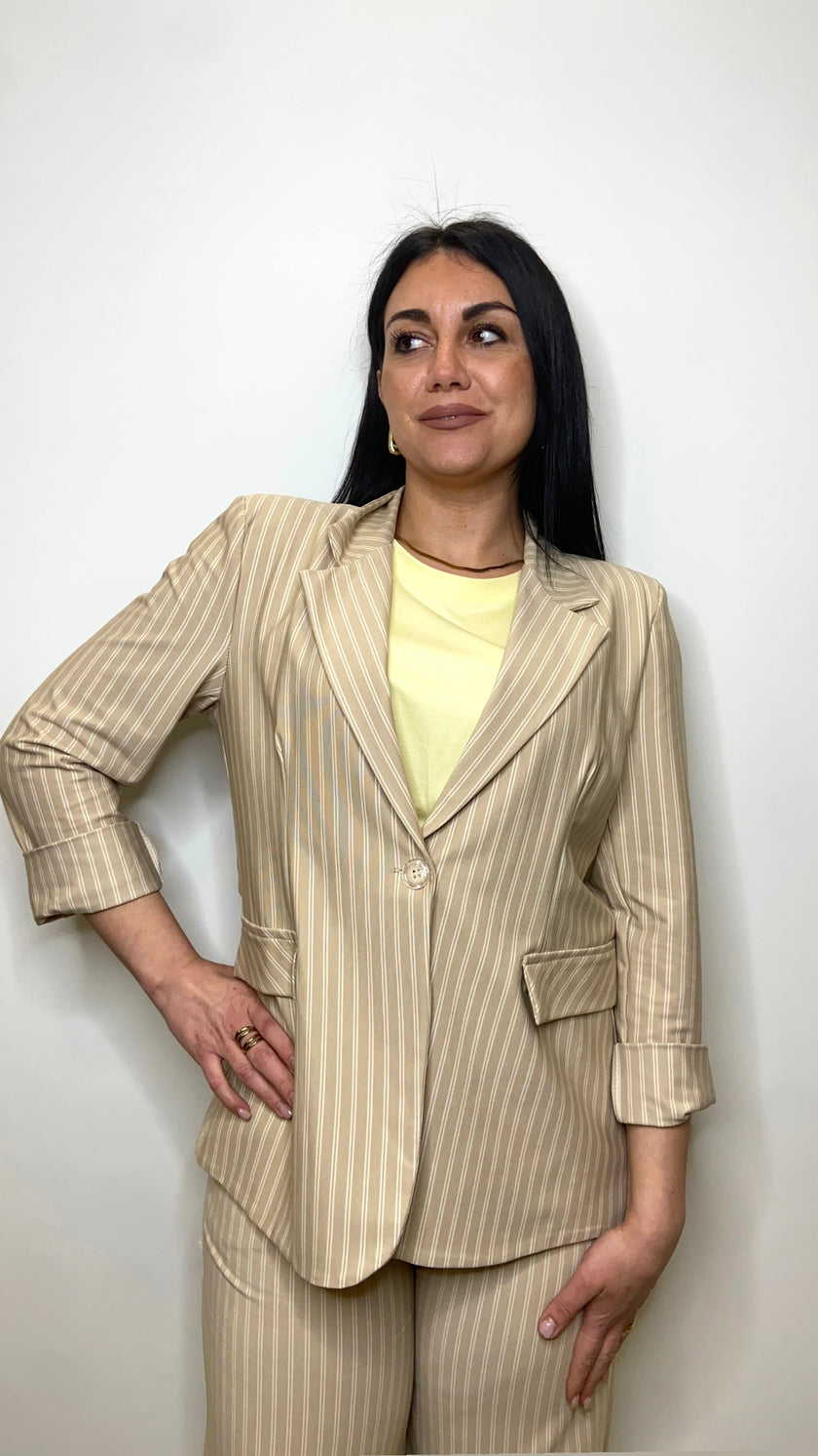 Completo Pinstripe